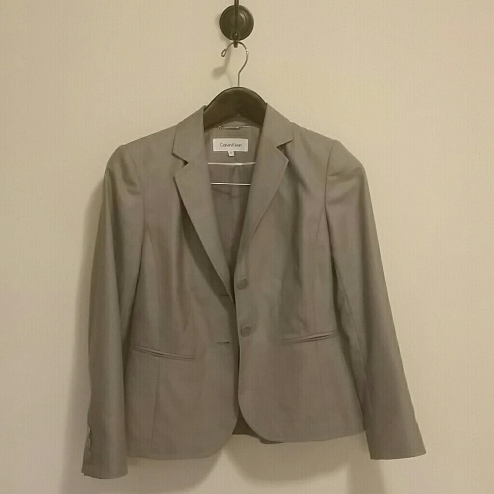 Light grey suit